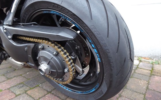 Gebrauchtmotorrad Honda CB 1000 R - Bild 11