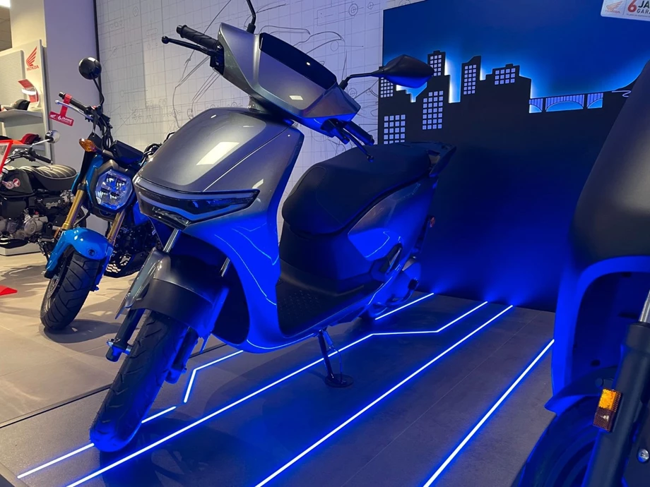 Angebot Honda CUV e: Bild 2: Angebot Honda CUV e: