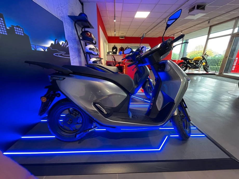 Angebot Honda CUV e: Bild 3: Angebot Honda CUV e: