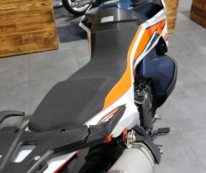 Angebot KTM 890 Adventure R Bild 10: Angebot KTM 890 Adventure R