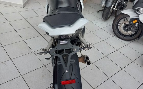 Gebrauchtmotorrad Honda CB 1000 R - Bild 3