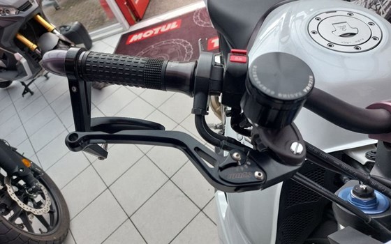 Gebrauchtmotorrad Honda CB 1000 R - Bild 7