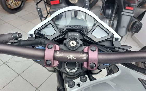 Gebrauchtmotorrad Honda CB 1000 R - Bild 9