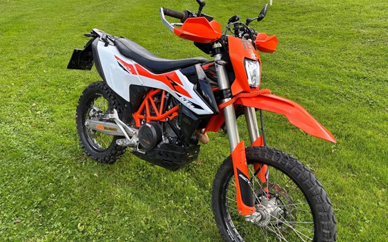 Gebrauchtmotorrad KTM 690 Enduro R - Bild 1 Gebrauchtmotorrad KTM 690 Enduro R - Bild 1
