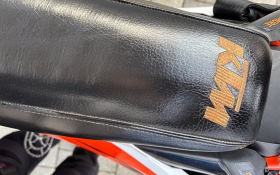 Gebrauchtmotorrad KTM 690 Enduro R - Bild 3 Gebrauchtmotorrad KTM 690 Enduro R - Bild 3
