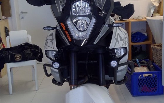 Gebrauchtmotorrad KTM 1290 Super Adventure - Bild 2 Gebrauchtmotorrad KTM 1290 Super Adventure - Bild 2
