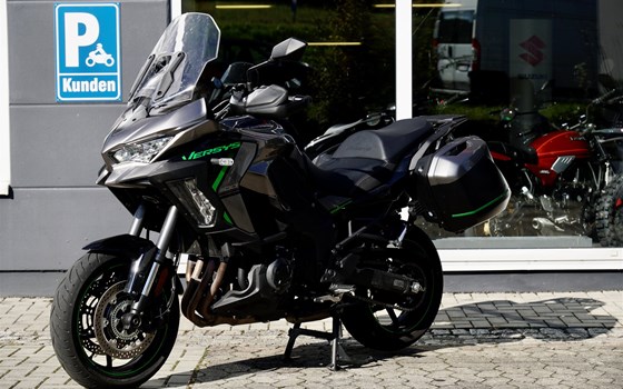 Gebrauchtmotorrad Kawasaki Versys 1100 SE - Bild 2