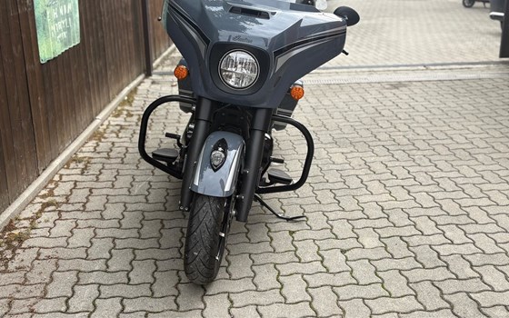 Gebrauchtmotorrad Indian Chieftain Dark Horse - Bild 2 Gebrauchtmotorrad Indian Chieftain Dark Horse - Bild 2