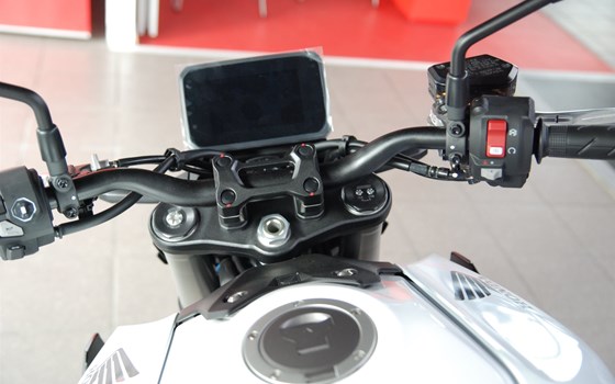 Neufahrzeug Honda CB1000 Hornet - Bild 19