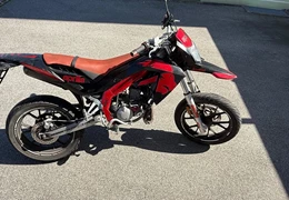 Gebrauchte Aprilia SX 50 Supermoto Gebrauchte Aprilia SX 50 Supermoto
