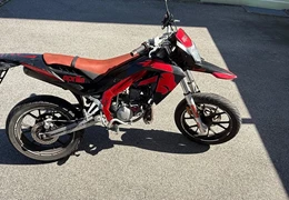 Gebrauchte Aprilia SX 50 Supermoto Gebrauchte Aprilia SX 50 Supermoto