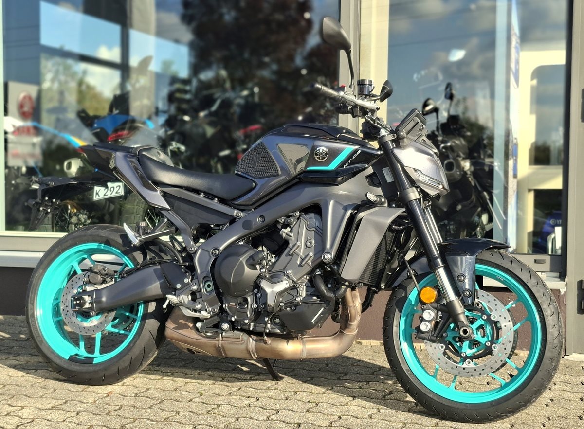 Yamaha MT-09 