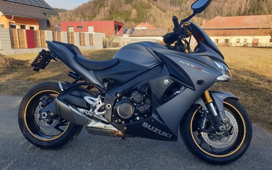 Gebrauchtmotorrad Suzuki GSX-S1000F - Bild 1 Gebrauchtmotorrad Suzuki GSX-S1000F - Bild 1