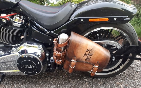 Gebrauchtmotorrad Harley-Davidson Softail Breakout 114 FXBRS - Bild 3 Gebrauchtmotorrad Harley-Davidson Softail Breakout 114 FXBRS - Bild 3