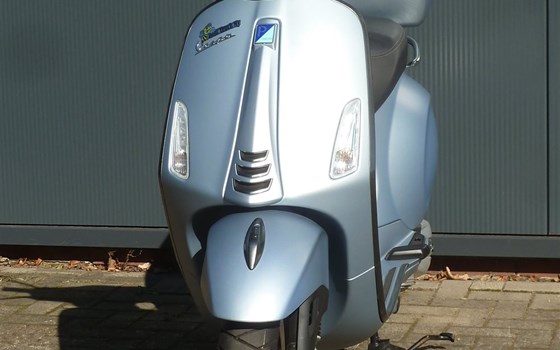 Gebrauchtmotorrad Vespa 125 Primavera - Bild 3