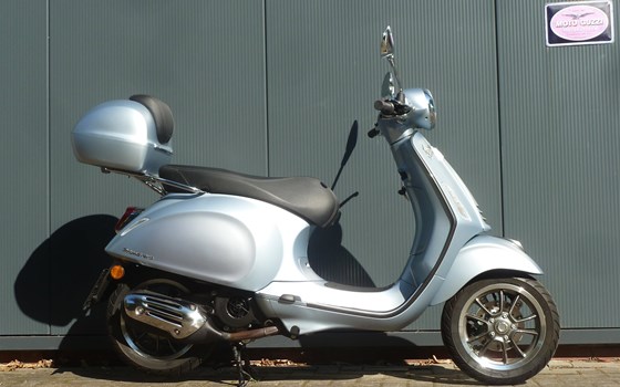 Gebrauchtmotorrad Vespa 125 Primavera - Bild 2