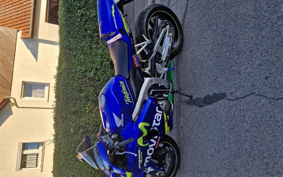 Gebrauchtmotorrad Honda CBR600RR - Bild 1