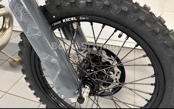 Neufahrzeug Husqvarna TE 300 PRO - Bild 6