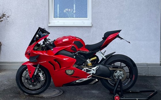 Gebrauchtmotorrad Ducati Panigale V4 - Bild 1 Gebrauchtmotorrad Ducati Panigale V4 - Bild 1