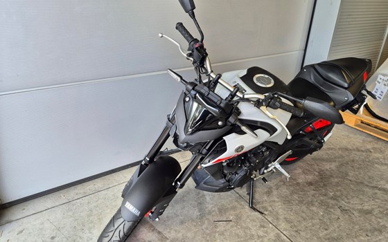 Gebrauchtmotorrad Yamaha MT-03 - Bild 3 Gebrauchtmotorrad Yamaha MT-03 - Bild 3