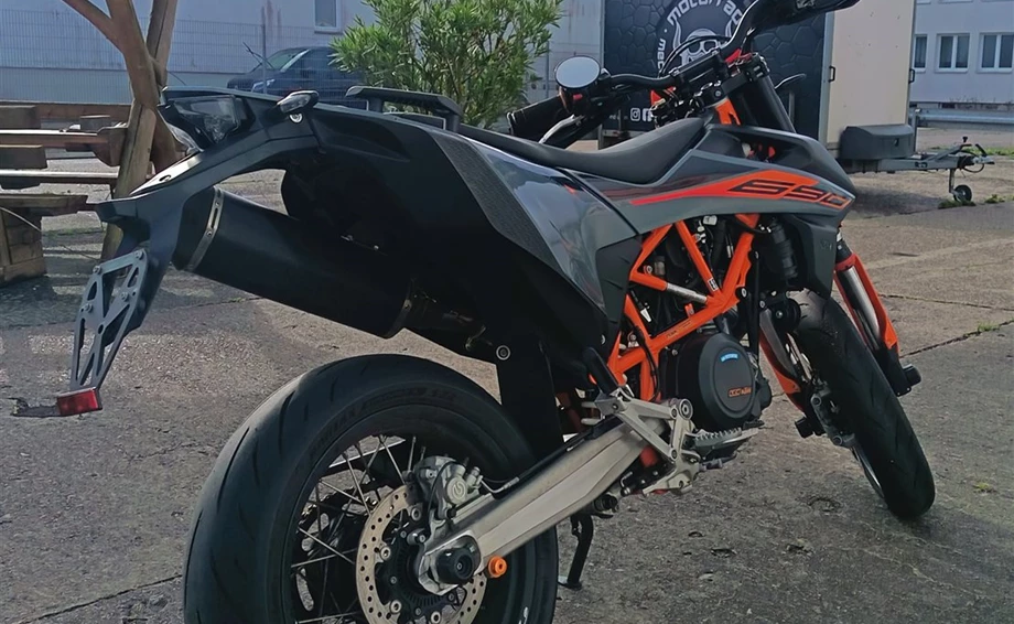 Angebot KTM 690 SMC R Bild 5: Angebot KTM 690 SMC R