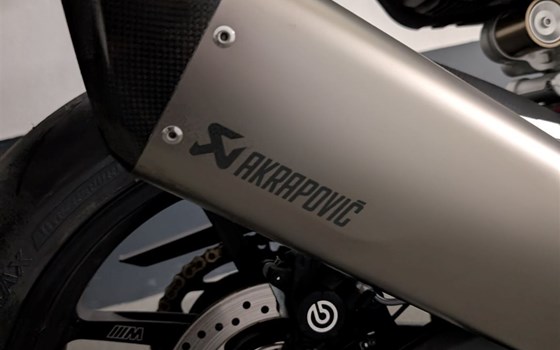 Gebrauchtmotorrad BMW S 1000 R - Bild 4