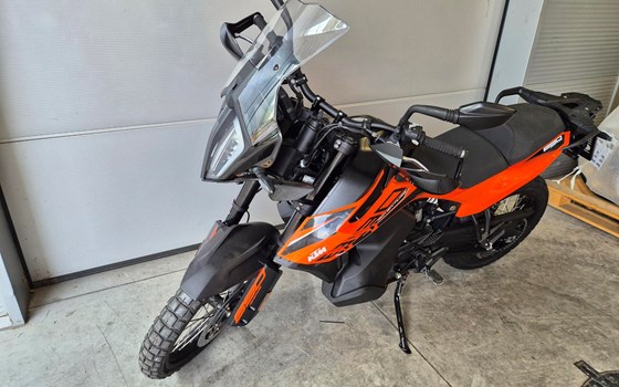 Gebrauchtmotorrad KTM 890 Adventure - Bild 8 Gebrauchtmotorrad KTM 890 Adventure - Bild 8