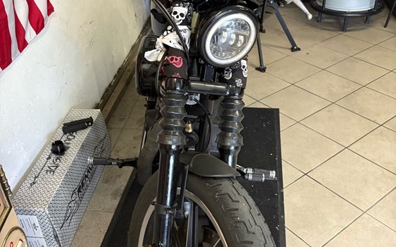 Gebrauchtmotorrad Harley-Davidson Sportster XL 883 - Bild 8 Gebrauchtmotorrad Harley-Davidson Sportster XL 883 - Bild 8