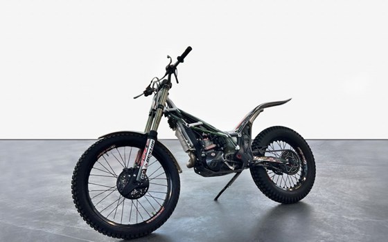 Gebrauchtmotorrad Vertigo Vertical R3 280 - Bild 1 Gebrauchtmotorrad Vertigo Vertical R3 280 - Bild 1
