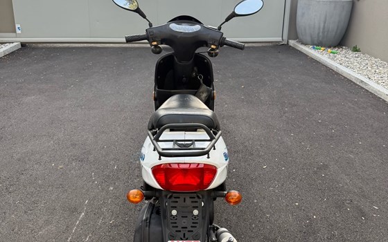 Gebrauchtmotorrad Keeway Swan 50 - Bild 4 Gebrauchtmotorrad Keeway Swan 50 - Bild 4