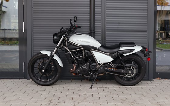 Gebrauchtmotorrad Kawasaki Eliminator 500 - Bild 4