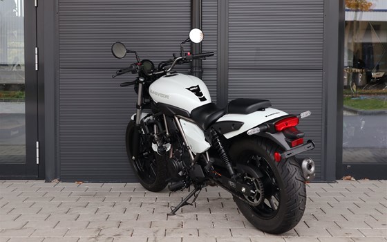 Gebrauchtmotorrad Kawasaki Eliminator 500 - Bild 5