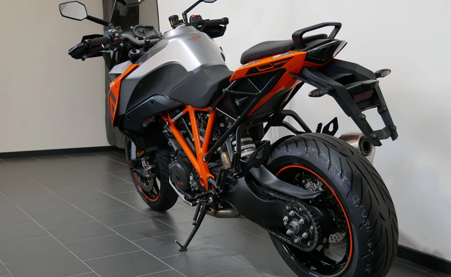 Angebot KTM 1290 Super Duke GT Bild 7: Angebot KTM 1290 Super Duke GT