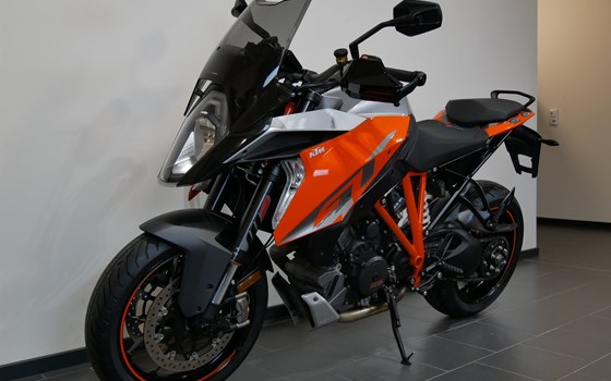Gebrauchtmotorrad KTM 1290 Super Duke GT - Bild 4