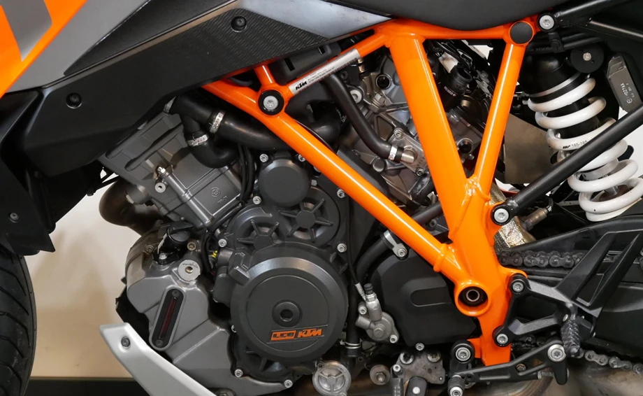 Angebot KTM 1290 Super Duke GT Bild 8: Angebot KTM 1290 Super Duke GT