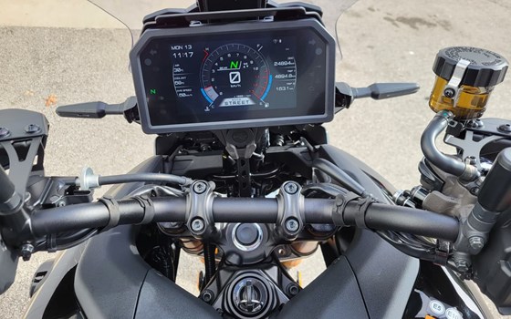 Gebrauchtmotorrad Yamaha Tracer 9 GT+ - Bild 4 Gebrauchtmotorrad Yamaha Tracer 9 GT+ - Bild 4