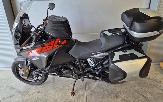 Gebrauchtmotorrad KTM 1290 Super Adventure S - Bild 1 Gebrauchtmotorrad KTM 1290 Super Adventure S - Bild 1