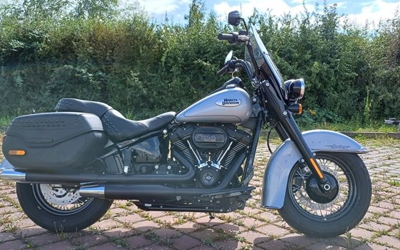 Neufahrzeug Harley-Davidson Softail Heritage Classic FLHC - Bild 1