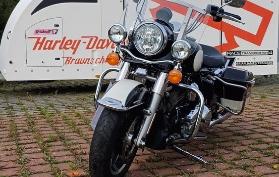 Gebrauchtmotorrad Harley-Davidson Road King Police FLHP - Bild 4