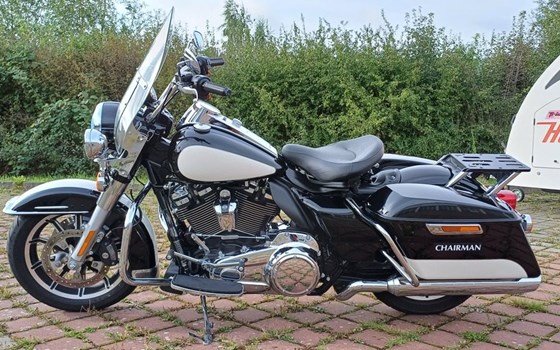 Gebrauchtmotorrad Harley-Davidson Road King Police FLHP - Bild 6