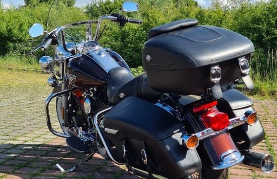 Gebrauchtmotorrad Harley-Davidson Road King Custom FLHRS - Bild 10