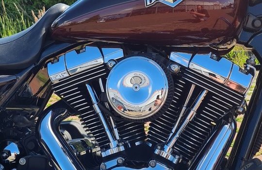 Gebrauchtmotorrad Harley-Davidson Road King Custom FLHRS - Bild 2