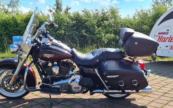 Gebrauchtmotorrad Harley-Davidson Road King Custom FLHRS - Bild 9