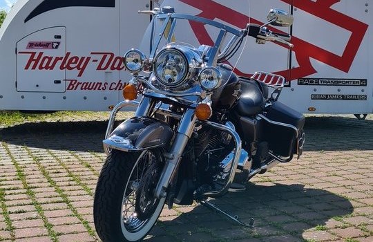 Gebrauchtmotorrad Harley-Davidson Road King Classic FLHRC - Bild 7