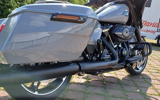 Neufahrzeug Harley-Davidson Street Glide FLHX - Bild 4