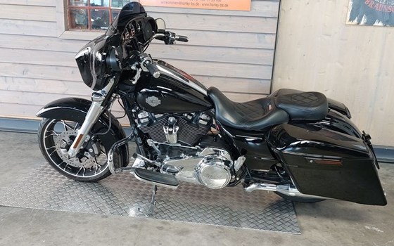 Gebrauchtmotorrad Harley-Davidson Dyna Street Bob Special - Bild 13