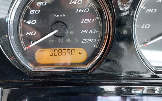 Gebrauchtmotorrad Harley-Davidson Dyna Street Bob Special - Bild 9