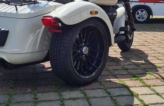 Gebrauchtmotorrad Harley-Davidson Freewheeler - Bild 5