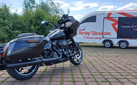 Neufahrzeug Harley-Davidson Road Glide FLTRX - Bild 5