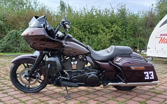 Gebrauchtmotorrad Harley-Davidson Touring Road Glide Special FLTRXS - Bild 10